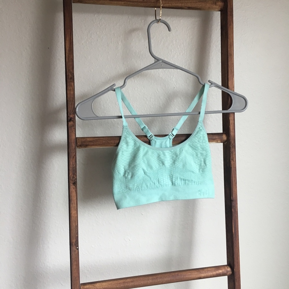 UNDER ARMOUR / aqua sports bra adjustable straps
